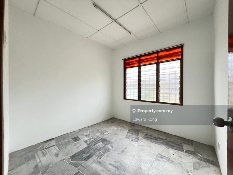 Rumah Berangkai 1 Tingkat untuk Dijual di Taman Teratai, Serendah oleh Edward Kong - iProperty.com.my