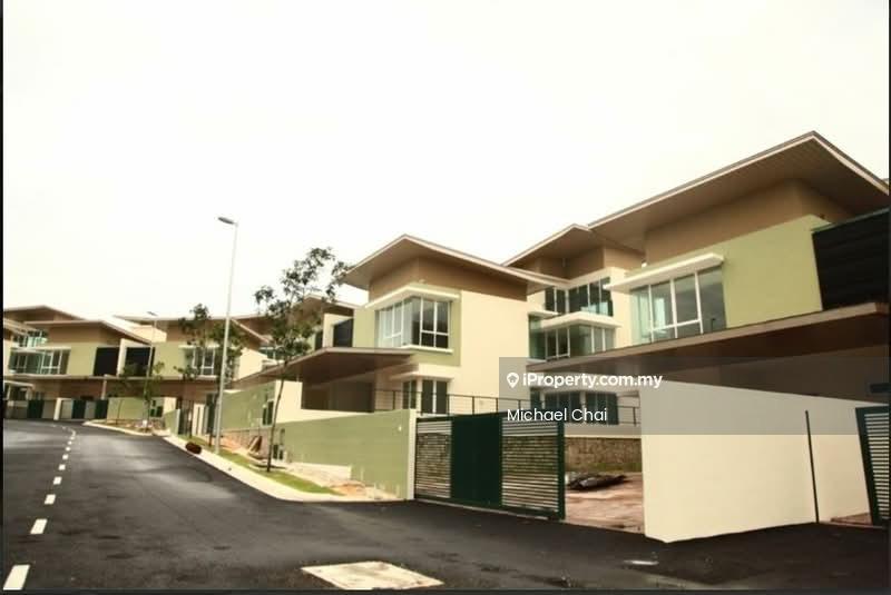 Rumah Berkembar untuk Dijual di Puchong, Selangor oleh Michael Chai - iProperty.com.my