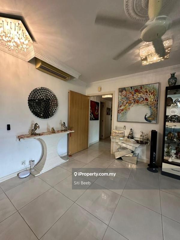 Condominium for Sale in Zehn Bukit Pantai by Siti Beeb - iProperty.com.my