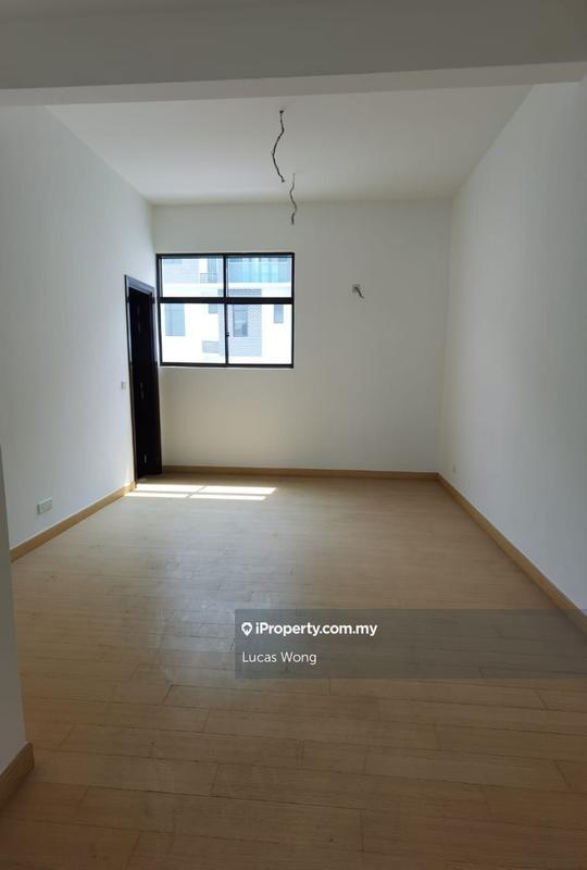 Semi-Detached House for Sale in Putra Heights, Subang Jaya by Lucas Wong - iProperty.com.my