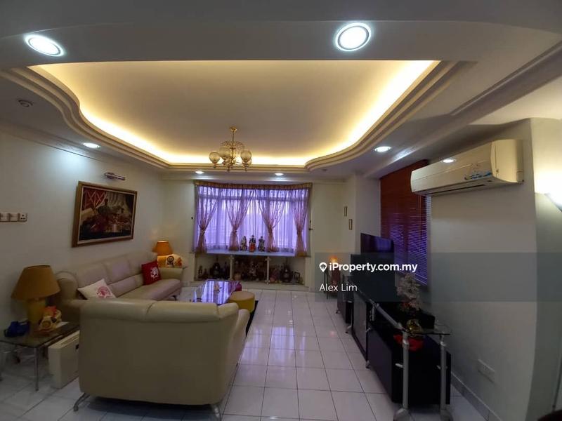 For Sale - Kelana Puteri