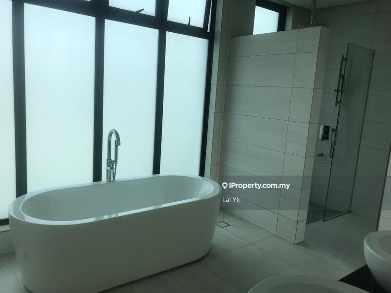 Bungalow House for Sale in Subang Heights, Subang Jaya by Lai Yk - iProperty.com.my