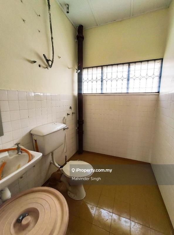 Bungalow House for Sale in Ampang Jaya, Ampang by Mel Walia - iProperty.com.my