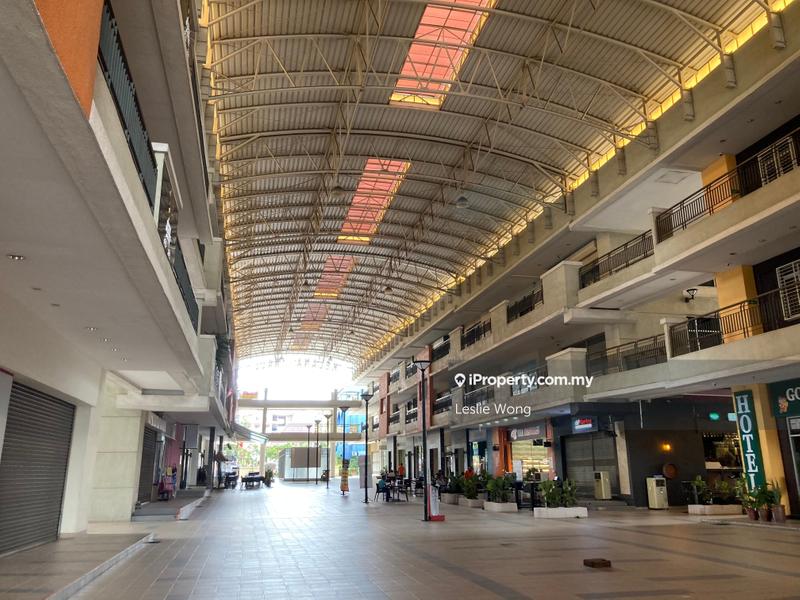 Shop for Rent in Kelana Jaya, Petaling Jaya by Leslie Wong - iProperty.com.my