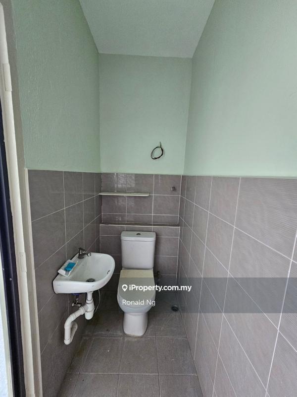 Rumah Berangkai 1.5 Tingkat untuk Dijual di Taman Hye Keat, Ayer Itam oleh Ronald Ng - iProperty.com.my