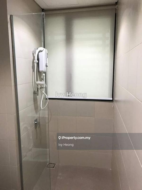 Kediaman Servis untuk Dijual di Liberty Tower @ i-City oleh Ivy Heong - iProperty.com.my