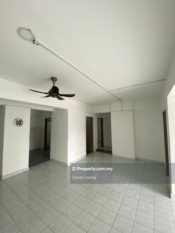 Condominium for Sale in Villaria by Dante Leong - iProperty.com.my