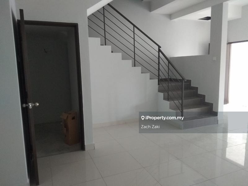 Rumah Berangkai 2 Tingkat untuk Dijual di Ruby Gardens @ Cybersouth, Cyberjaya oleh Zach Zaki - iProperty.com.my
