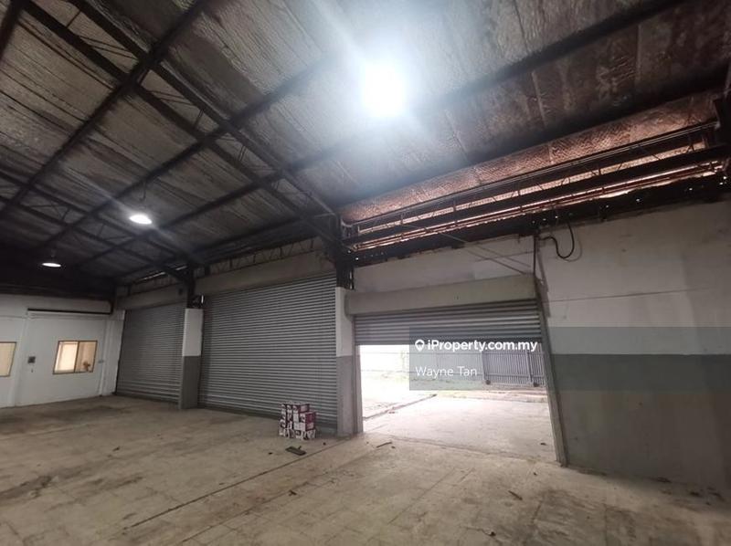 Kilang Berkembar untuk Dijual di Seksyen 51, Petaling Jaya oleh Wayne Tan - iProperty.com.my