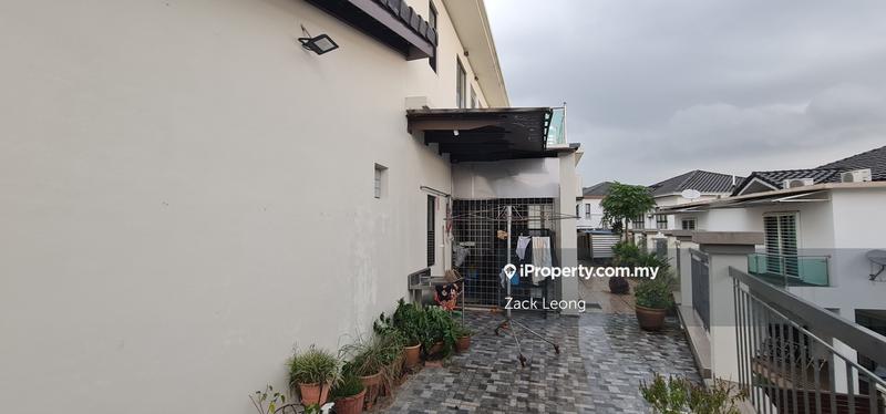 Banglo untuk Dijual di Saujana Villa, Kajang oleh Zack Leong - iProperty.com.my