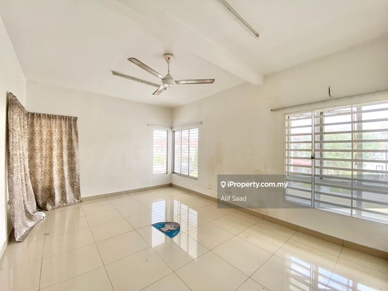 2-storey Terraced House for Sale in Puncak Bestari, Puncak Alam by Alif Saad - iProperty.com.my