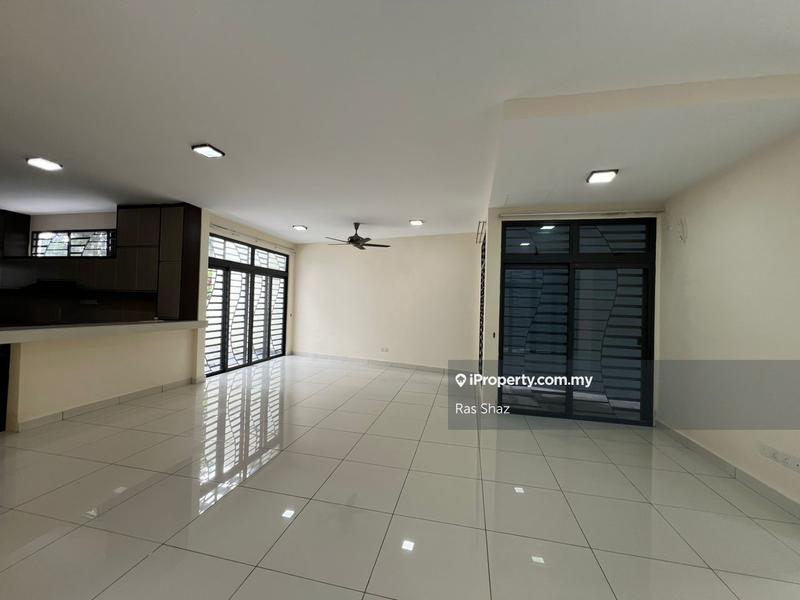 3-storey Terraced House for Sale in Laman Glenmarie, Shah Alam by Ras Shaz - iProperty.com.my