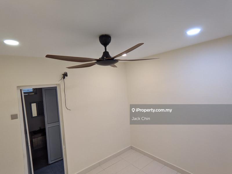 3-storey Terraced House for Sale in Taman Bukit Serdang, Seri Kembangan by Jack Chin - iProperty.com.my