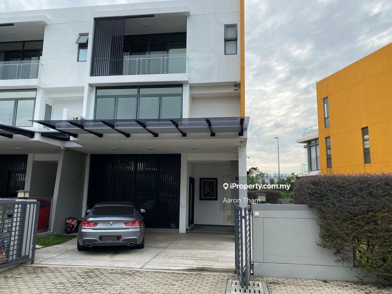 3-storey Terraced House for Sale in Lake Fields, Sungai Besi by Aaron Tham - iProperty.com.my