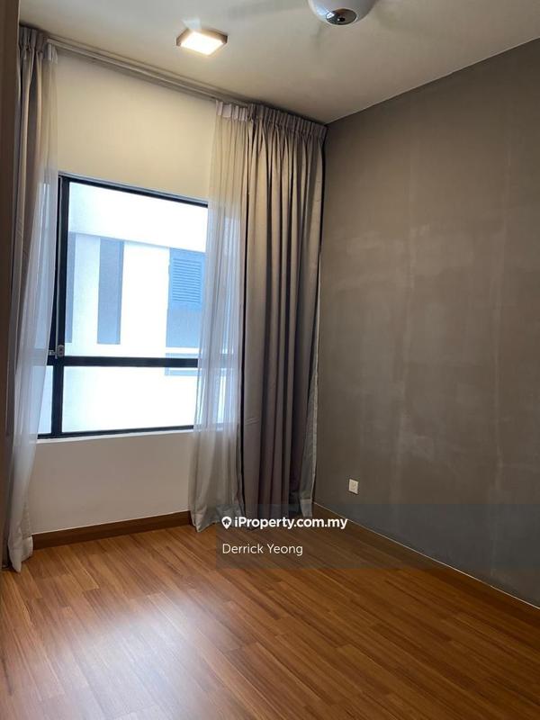 Condominium for Sale in KM1 West by Derrick Yeong - iProperty.com.my