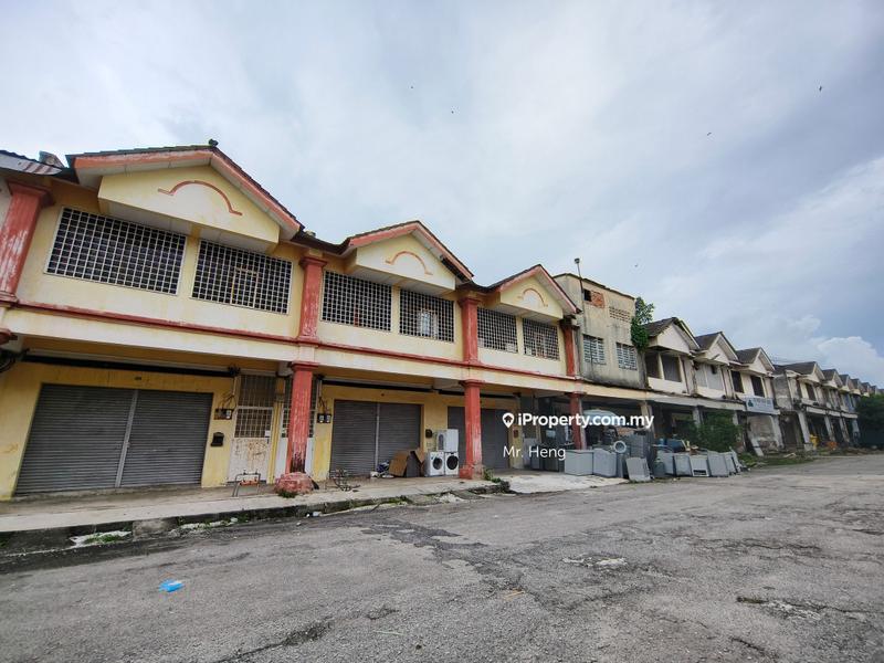 Shop for Sale in Taman Song Choon, Ipoh by Mr. Heng - iProperty.com.my