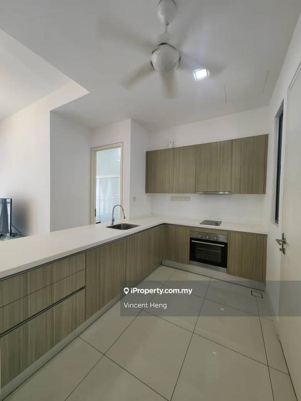 Service Residence for Sale in Arnica @ Tropicana Gardens by Vincent Heng - iProperty.com.my