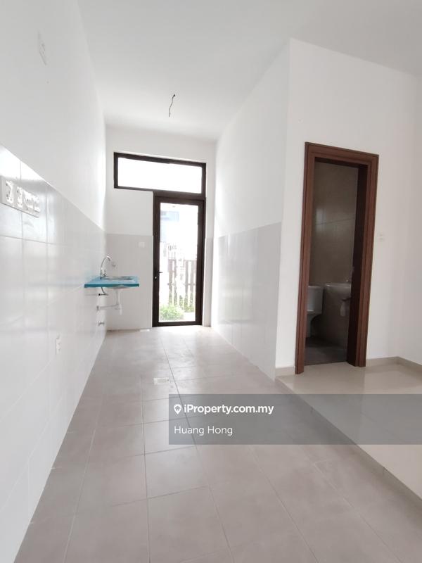 Rumah Teres 2-Tingkat untuk Dijual di Setia Safiro, Cyberjaya oleh Huang Hong - iProperty.com.my