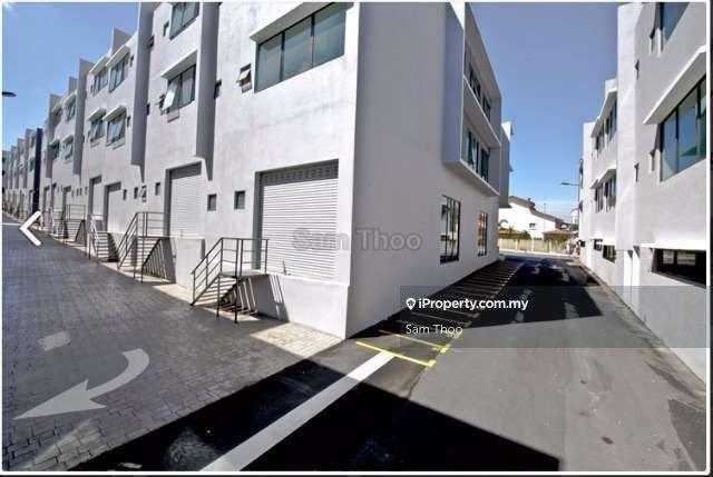Shop / Office for Sale in Serdang, Seri Kembangan by Sam Thoo - iProperty.com.my