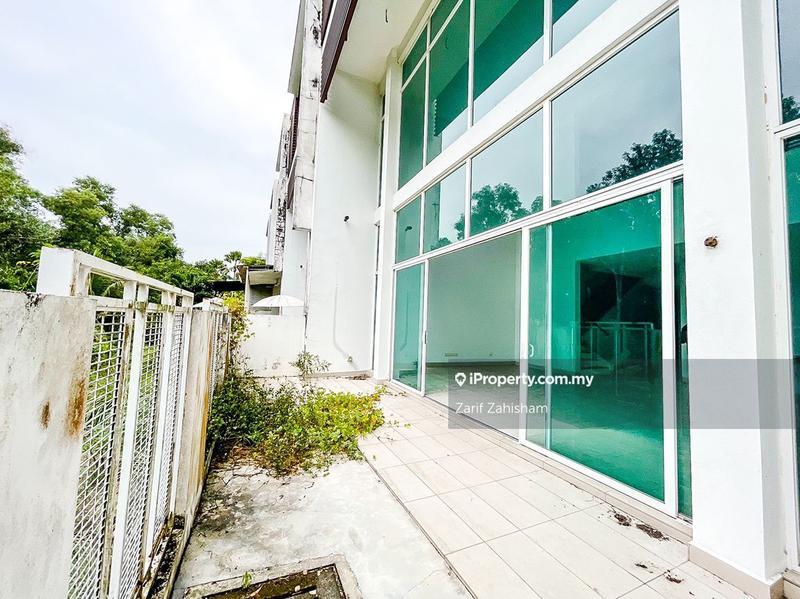 3-storey Terraced House for Sale in Seksyen U8, Shah Alam by Zarif Zahisham - iProperty.com.my