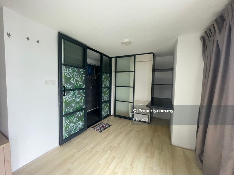 Soho for Sale in Petaling Jaya, Damansara Perdana by Ray Soo - iProperty.com.my