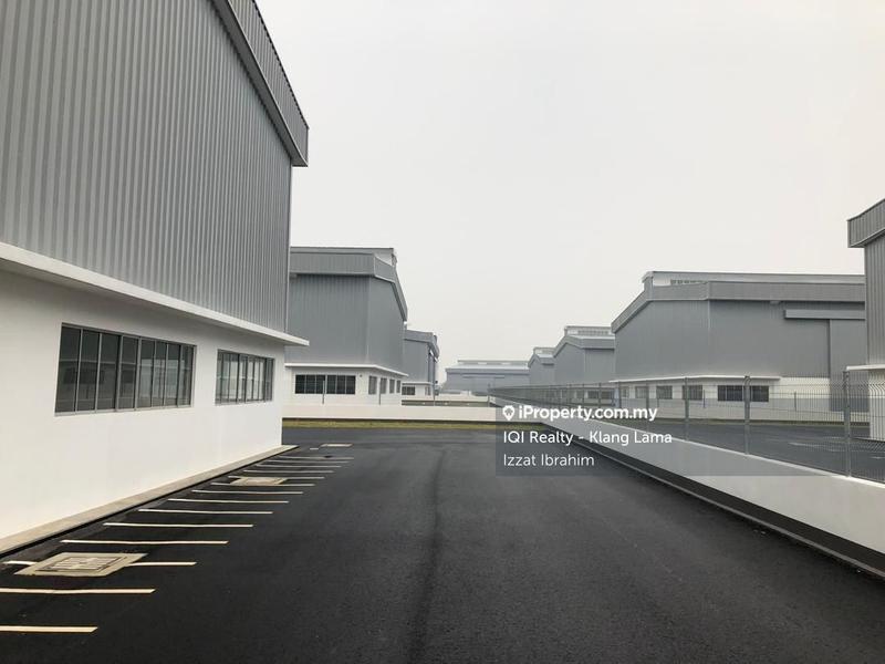 Kilang Terpisah untuk Dijual di Serenia City, Sepang oleh Izzat Ibrahim - iProperty.com.my