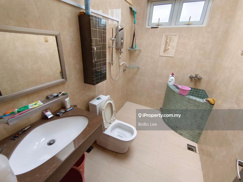 3-storey Terraced House for Sale in Taman Overseas Union (Taman Oug), Jalan Klang Lama (Old Klang Road) by BoBo Lee - iProperty.com.my