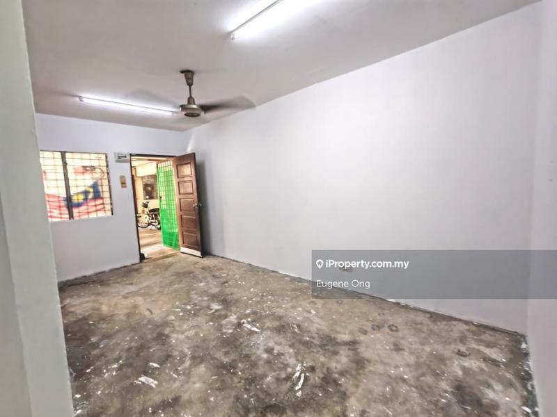 For Rent - Taman Suria Pendamar Flat