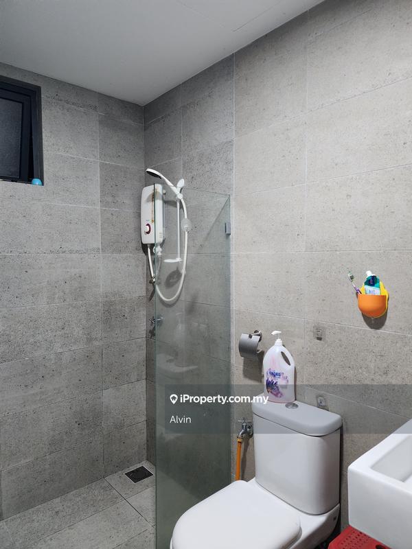 Residensi Servis untuk Dijual di Kenwingston Square Garden oleh Alvin - iProperty.com.my