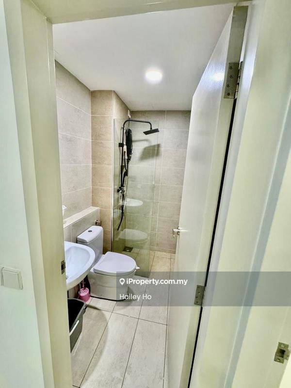 Kediaman Servis untuk Disewa di Setia City Residences oleh Hailey Ho - Bathroom - iProperty.com.my
