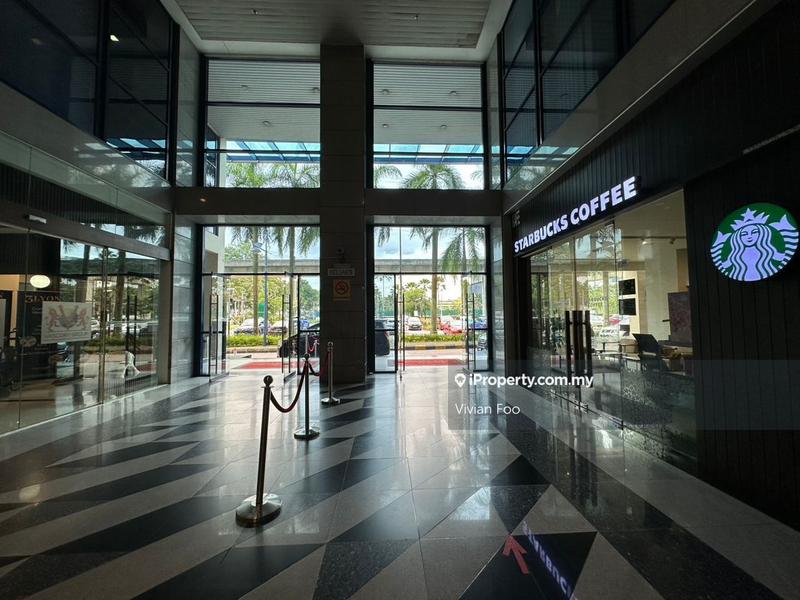 Service Residence for Sale in Amcorp Serviced Suites by Vivian Foo - iProperty.com.my