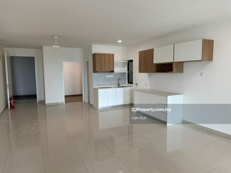 Service Residence for Sale in AraTre' Residences by Ivan Kok - iProperty.com.my