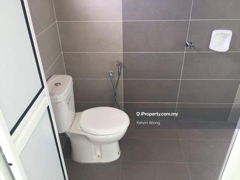 Rumah Berkembar untuk Dijual di Telok Panglima Garang, Selangor oleh Kelvin Wong - iProperty.com.my