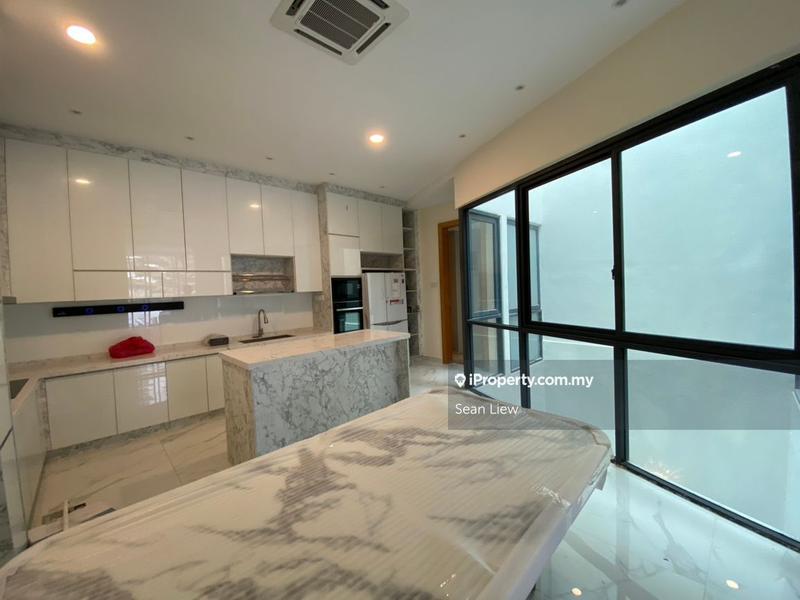 3.5-storey Terraced House for Sale in Damansara Perdana, Selangor by Sean Liew - iProperty.com.my