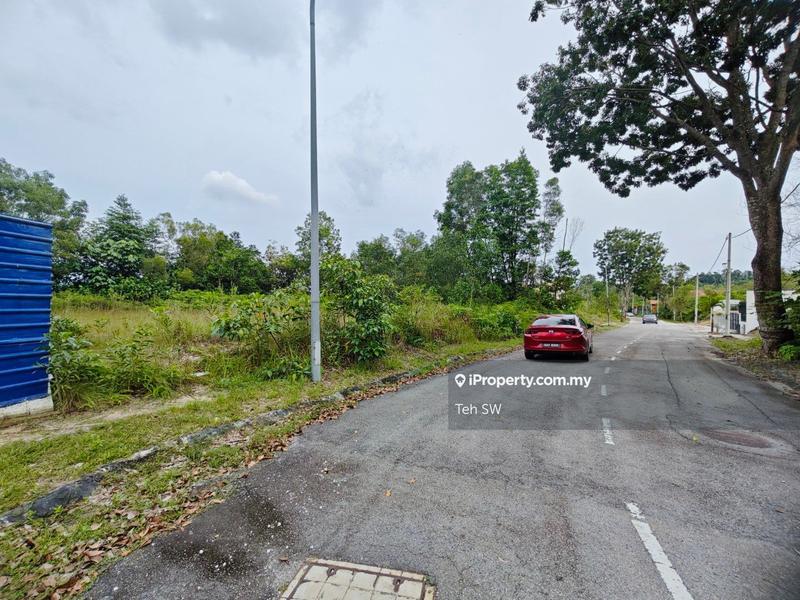 Tanah Banglo untuk Dijual di Bandar Bukit Mahkota, Bangi oleh Teh SW - iProperty.com.my
