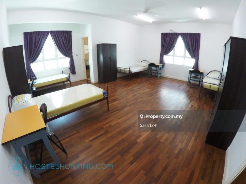 3-storey Terraced House untuk Dijual di Taman Taming Indah 2, Bandar Sungai Long oleh Sasa Loh - iProperty.com.my