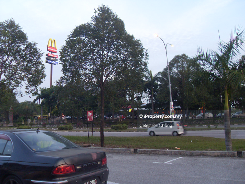 Kedai untuk Disewa di Seksyen 8, Bangi oleh Celestine Chong - iProperty.com.my