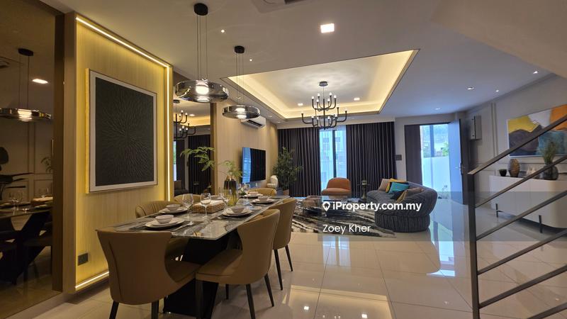 2.5-storey Terraced House for Sale in Seksyen U10, Shah Alam by Zoey Kher - Dining Room - iProperty.com.my