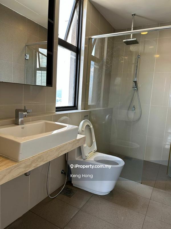 Kondominium untuk Disewa di Azelia Residence oleh Keng Hong - Bathroom - iProperty.com.my