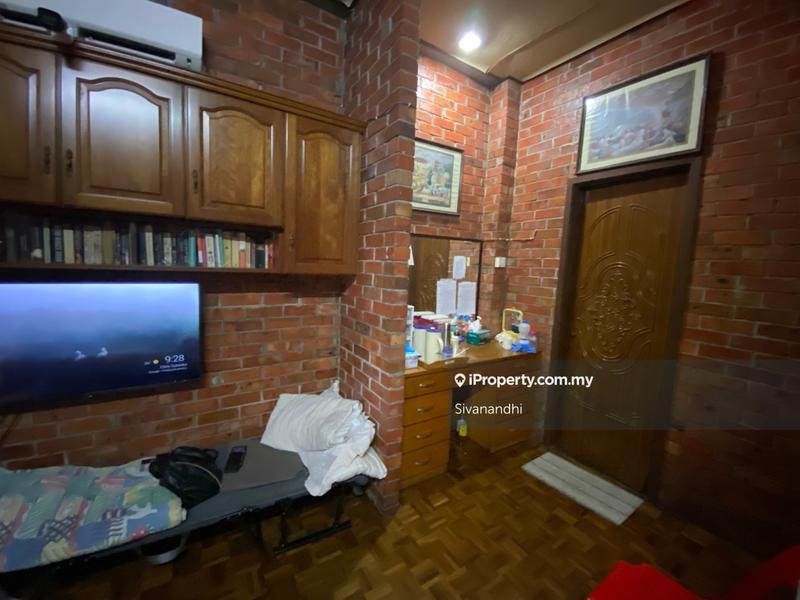 Bungalow House for Sale in Taman Gembira, Teluk Pulai, Melawis, Klang by Sivanandhi - iProperty.com.my