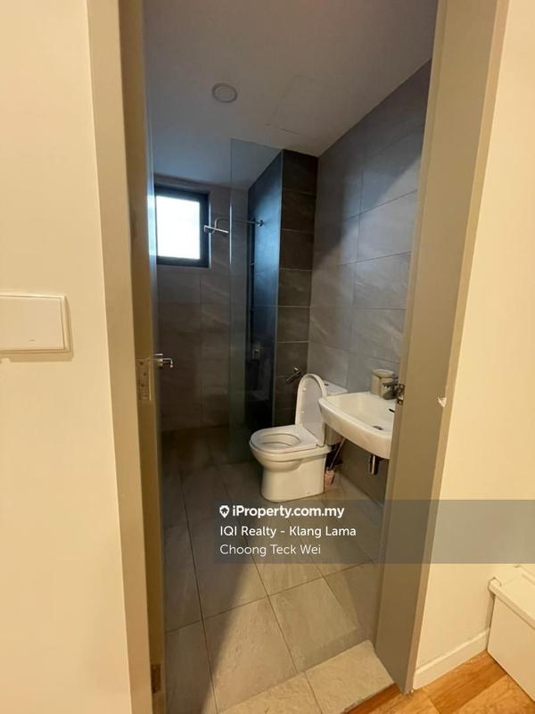 Condominium for Sale in Bennington Residences @ SkyArena by Choong Teck Wei - iProperty.com.my