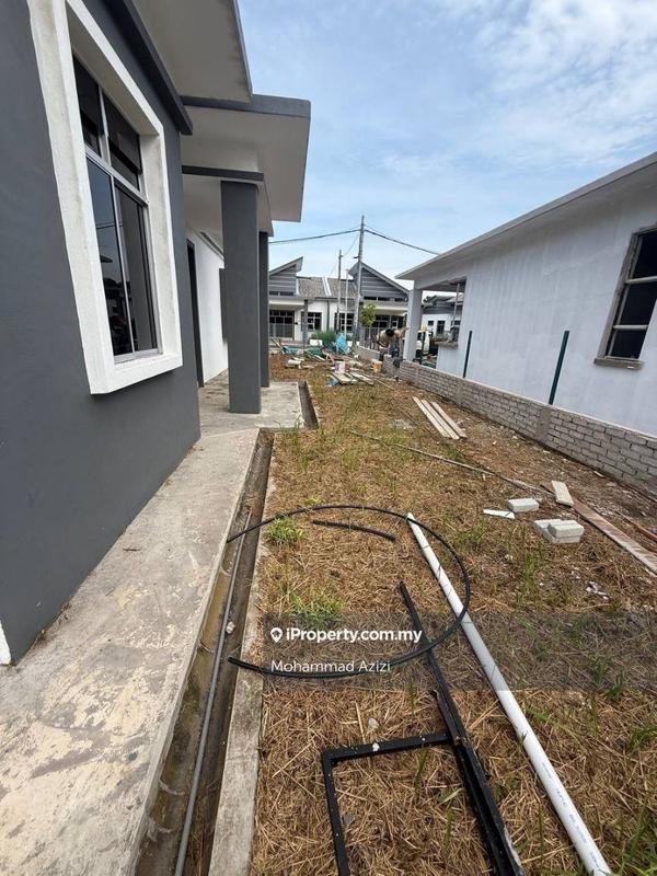 Rumah Berkembar untuk Dijual di Taman Satelit Damai, Beserah oleh Mohammad Azizi - iProperty.com.my