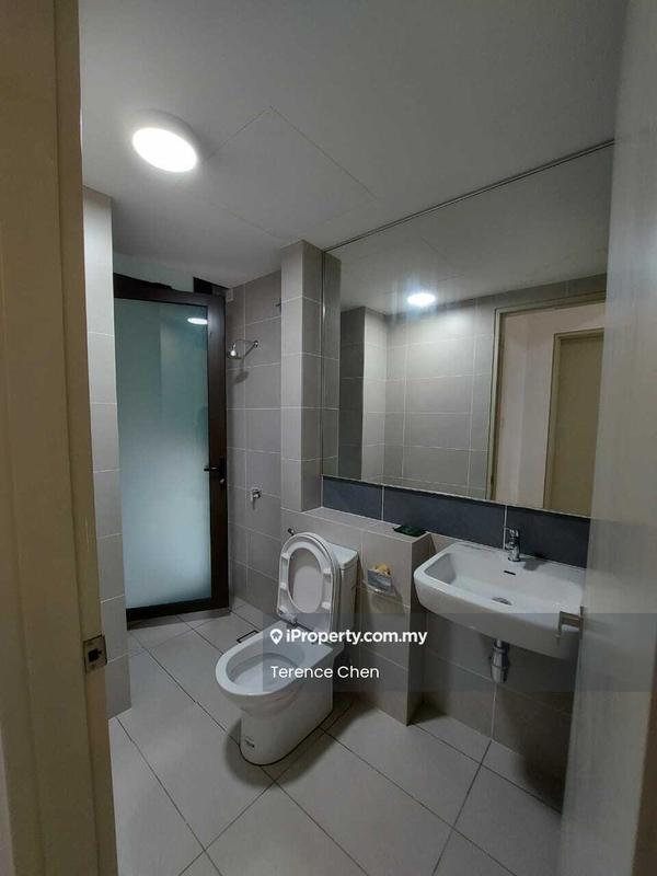 Service Residence for Sale in Putra Residence by Terence Chen - Bathroom - iProperty.com.my
