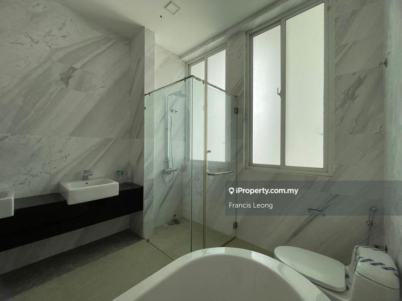 Rumah Berkembar untuk Dijual di Kinrara Residence, Puchong oleh Francis Leong - iProperty.com.my
