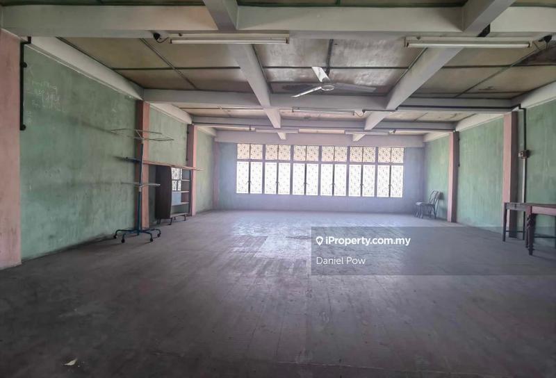 Shop for Sale in Kampung Hulu, Melaka City by Daniel Pow - iProperty.com.my