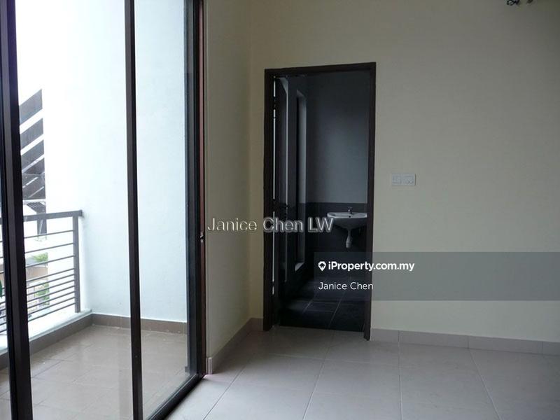 Rumah Berangkai 2.5 Tingkat untuk Disewa di Kinrara Residence, Taman Damai Utama, Puchong, Bandar Kinrara oleh Janice Chen - iProperty.com.my