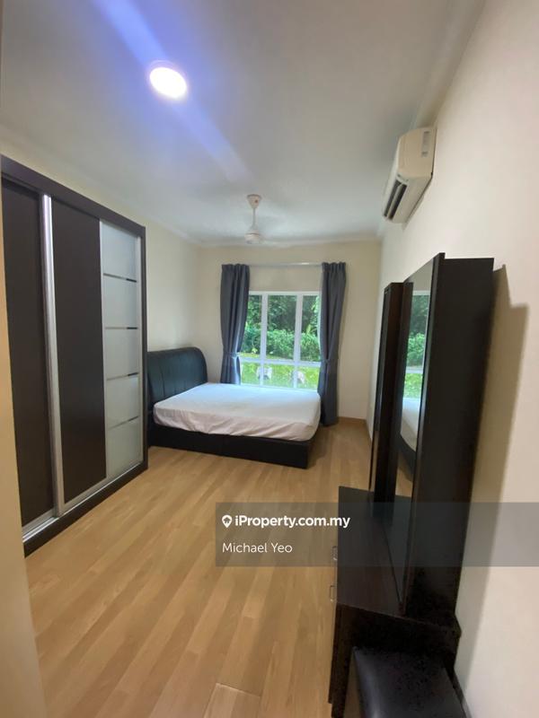 For Rent - Metropolitan Square