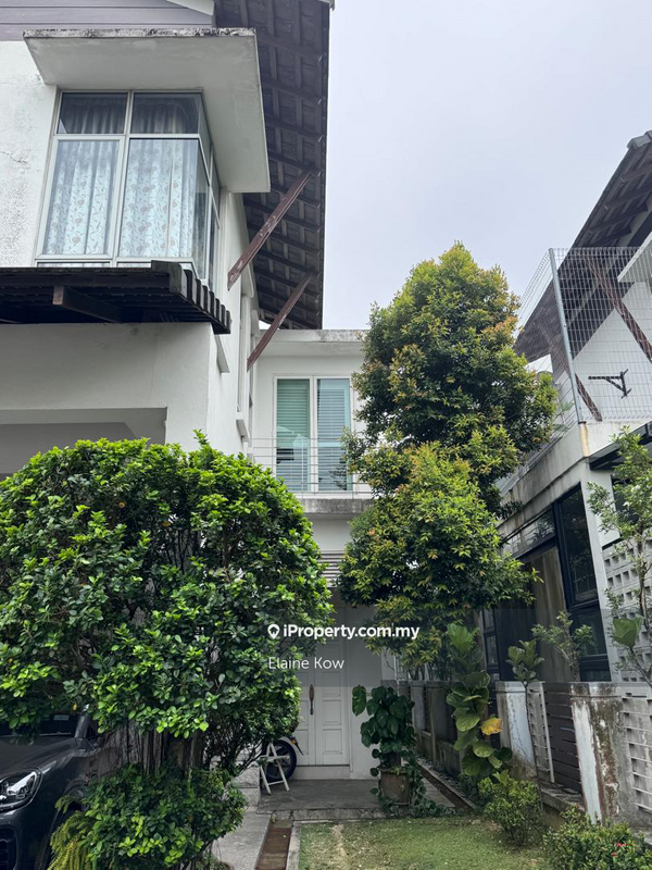 Bungalow House for Sale in Seksyen 13, Shah Alam by Elaine Kow - iProperty.com.my