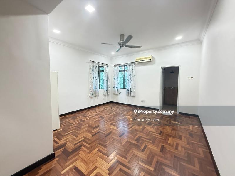 Rumah Berkembar untuk Dijual di Kota Kemuning, Shah Alam oleh Christine Lam - iProperty.com.my