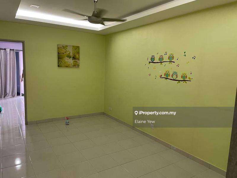 Rumah Bandar untuk Dijual di Aman Siara, Selayang oleh Elaine Yew - iProperty.com.my